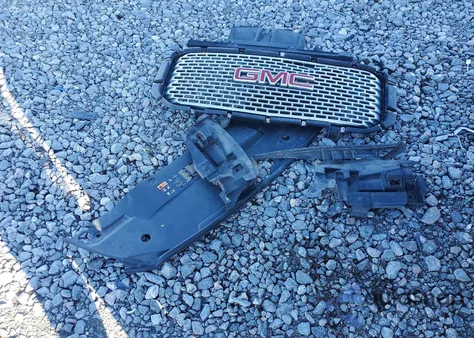 2016 GMC Yukon Denali z USA, uszkodzony, nr VIN 1GKS1CKJXGR351246